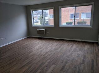 1304 Carol St, Park Ridge, IL 60068