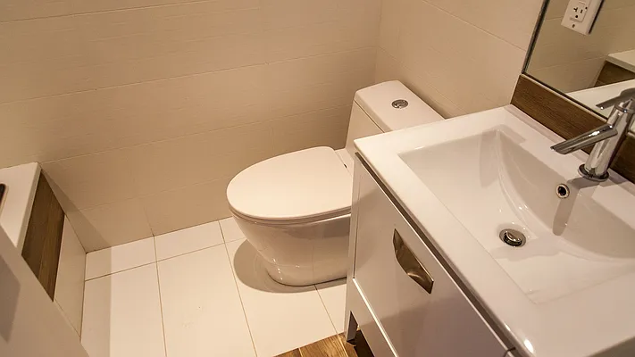 Rented by Nooklyn NYC LLC | media 40