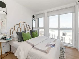 5 Stuyvesant Pl
