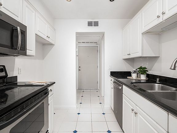 5th image of 350 N Civic Dr APT 101
