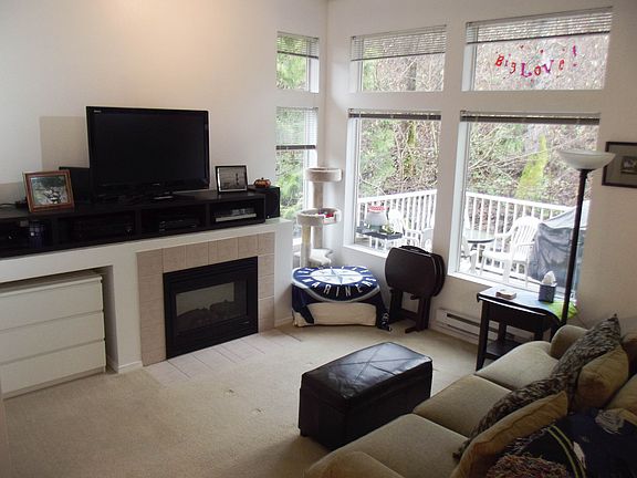 3rd image of 21929 42nd Ave S Unit 201