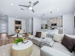 953 Green Vines Ln, Houston, TX 77091