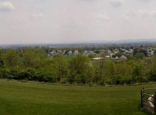 5219 Springmill Rd, Whitehall, PA 18052