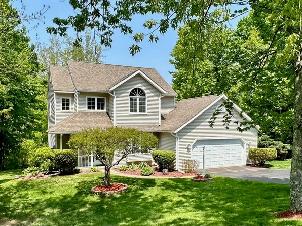 53 Kriste Lane, Jericho, VT 05465