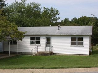 929 Garst St, Cabool, MO 65689