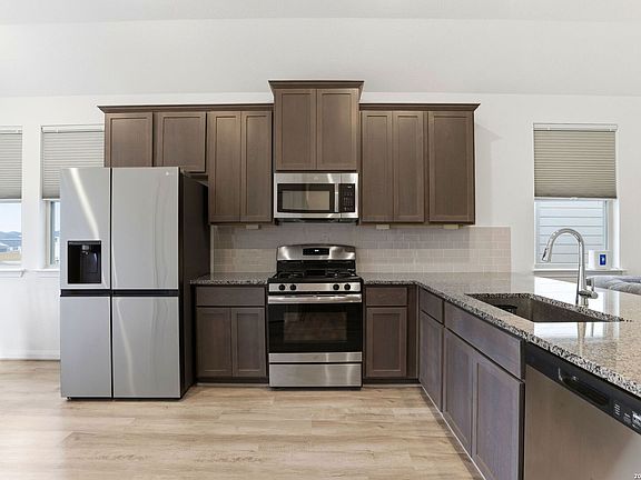 3rd image of 9532 Griffith Run