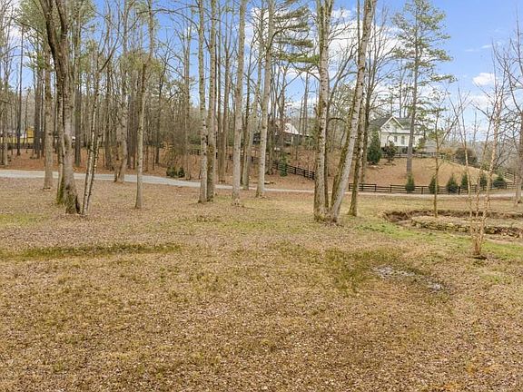 4th image of 383 Liberty Grove Rd