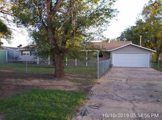 302 E Spruce St, Portales, NM 88130
