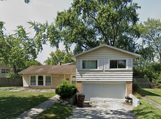 2715 Cherrywood Pl, Hazel Crest, IL 60429