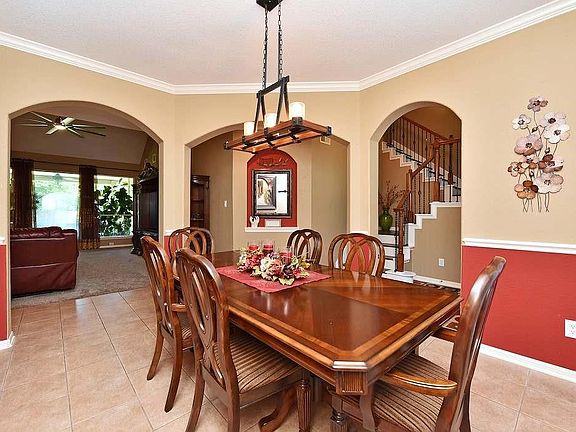5th image of 22121 Atwater Canyon Ln