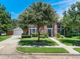 7430 Broken Ridge Dr, Houston, TX 77095