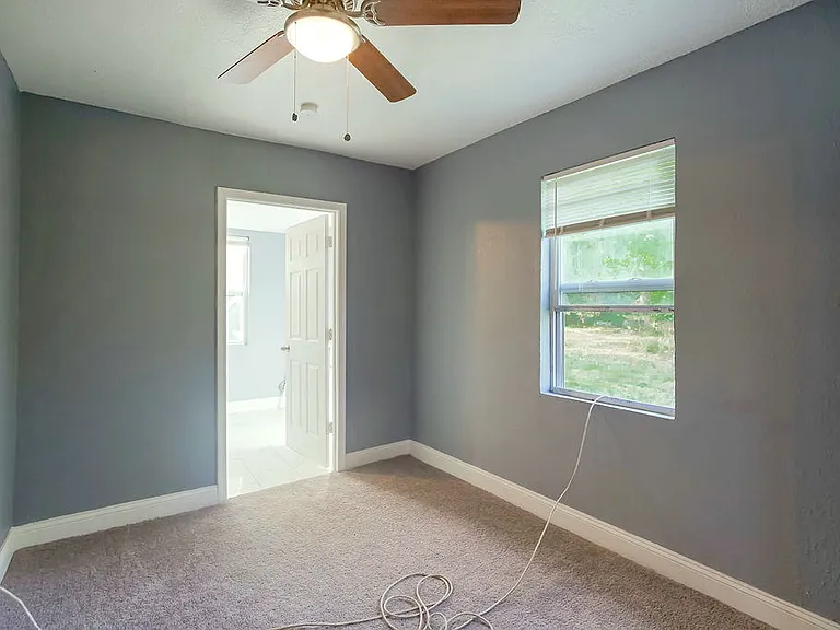 5424 Bellefontaine Ave — Photo 22