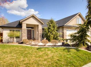 870 E Yucca Canyon St, Meridian, ID 83642