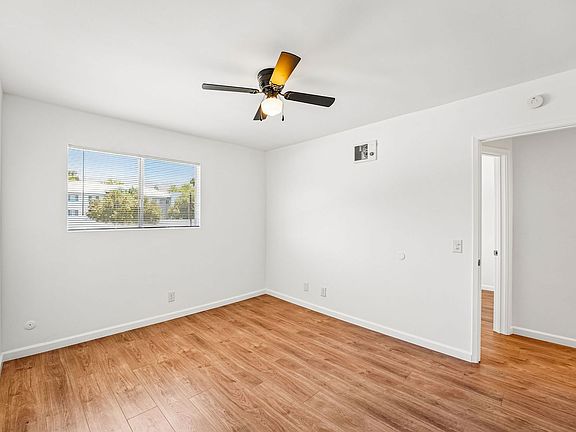 5th image of 991 W Blaine St APT 50