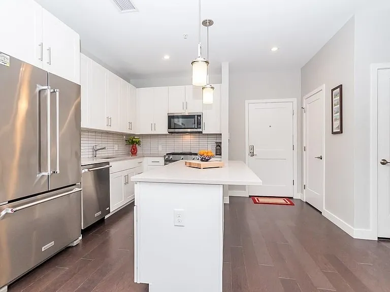 197 Washington St #407 — Photo 3