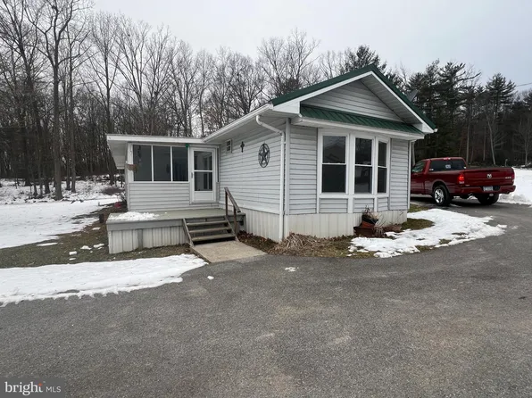 216 Bear Den Hollow Rd, Bedford, PA 15522