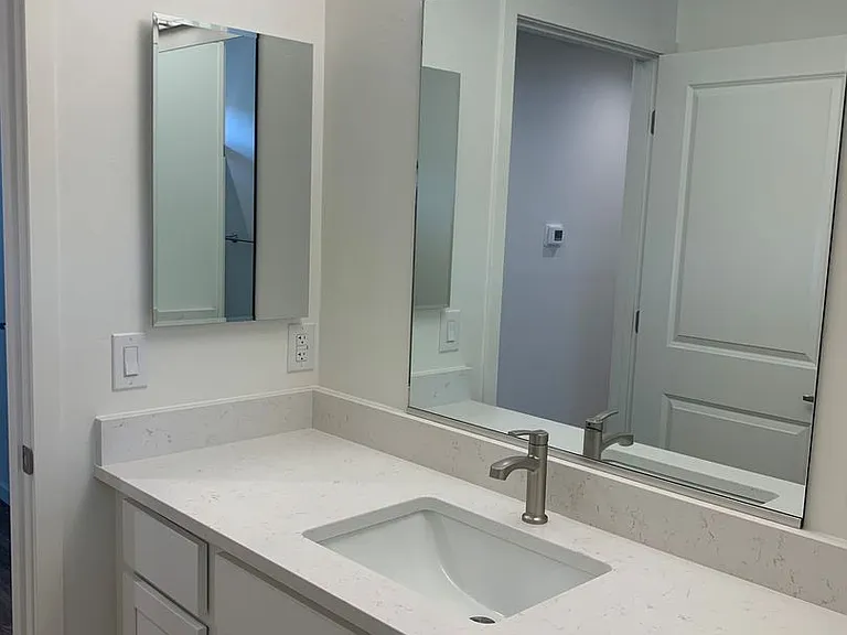 2382 S Clovis Pl — Photo 17