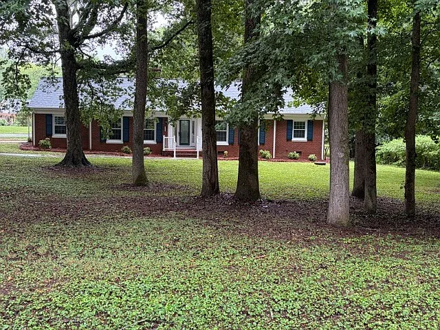 4360 Woodbourne Dr — Photo 1