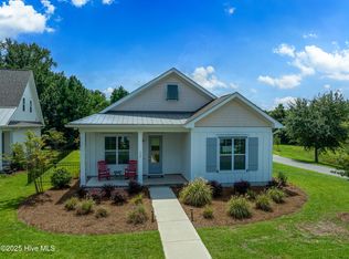 332 Cornubia Drive, Castle Hayne, NC 28429
