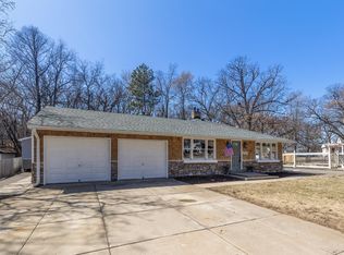 4700 Twin Haven Rd, Minnetonka, MN 55343