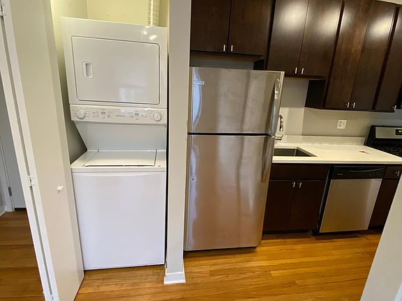 In-unit Washer/Dryer!