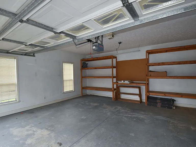 1691 Rambling Brook Ln — Photo 11