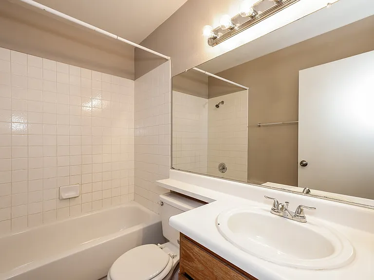 6125 Wild Berry Dr — Photo 15
