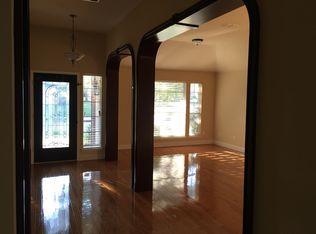 4726 Thames Dr, Grand Prairie, TX 75052