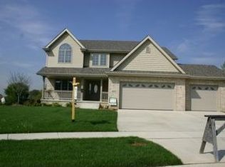 3018 Amber Way, Schererville, IN 46375