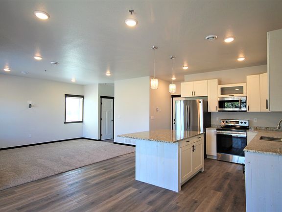 3rd image of 3088 30th St S