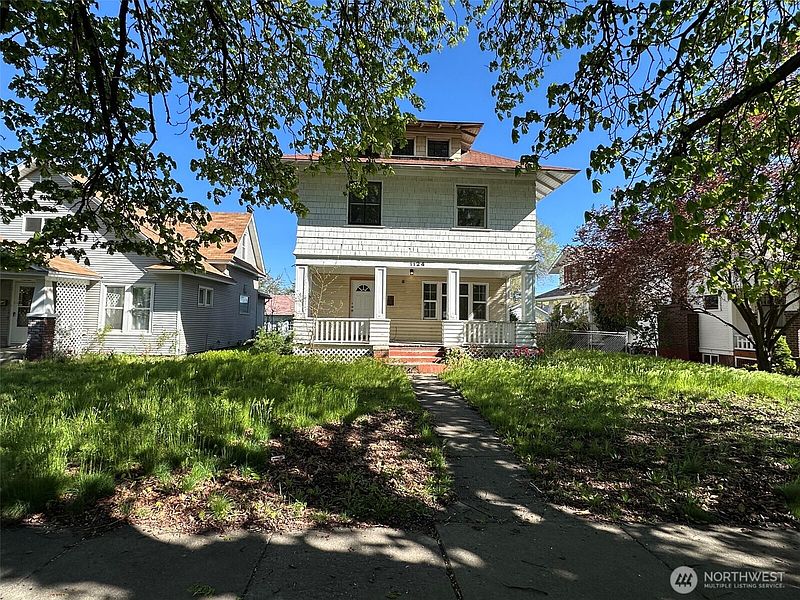2nd image of 1124 W Mansfield