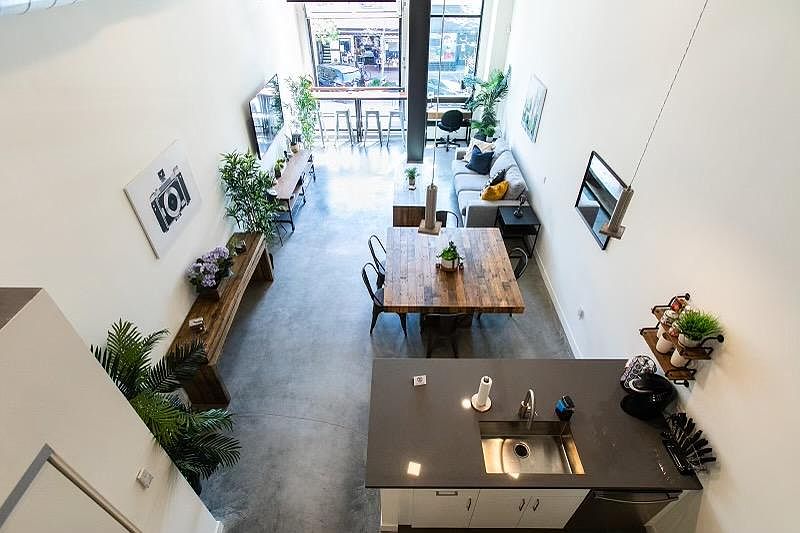 1st image of 401 N Bush St #221