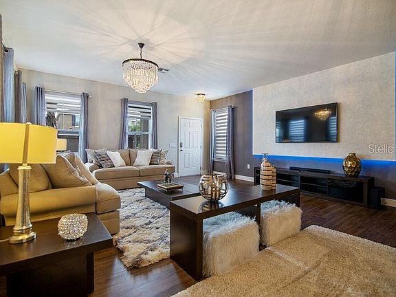 3rd image of 5263 Wildwood Way