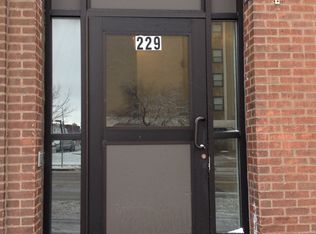 229 Scott St APT 34, Davenport, IA 52801
