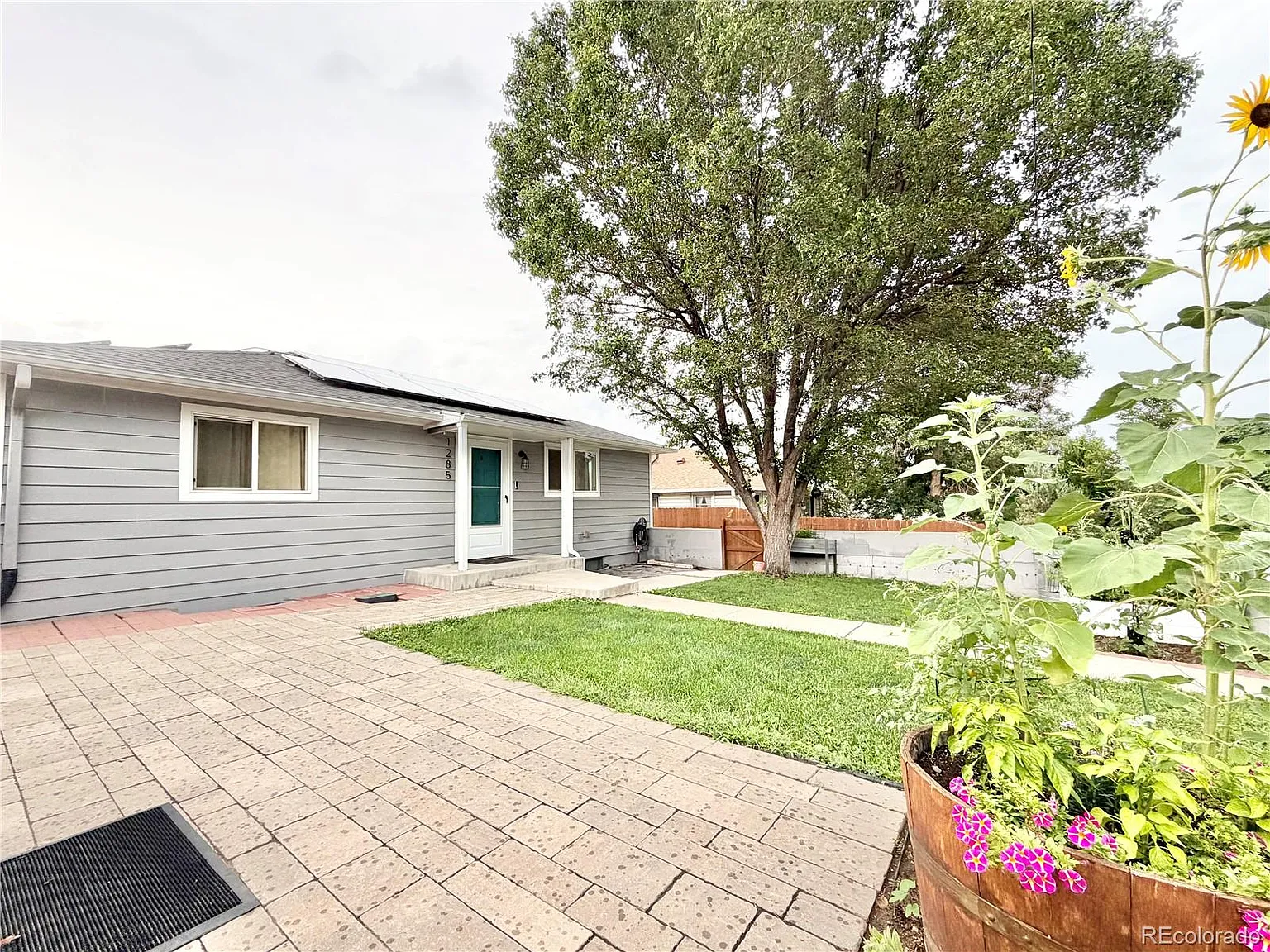 4 bed, 2.0 bath, 1804 sqft, $3,000 — Photo 3
