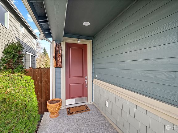 3rd image of 7319 85th Avenue NE