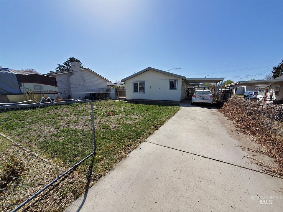 1st image of 241 Blaine Ave