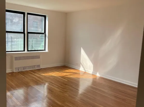 (undisclosed Address), Bronx, NY 10453
