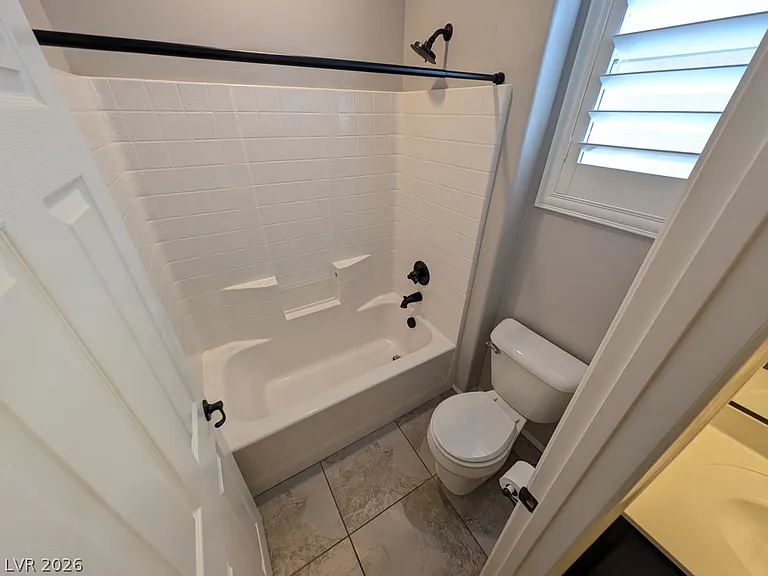 10422 Hickory Bark Rd — Photo 30