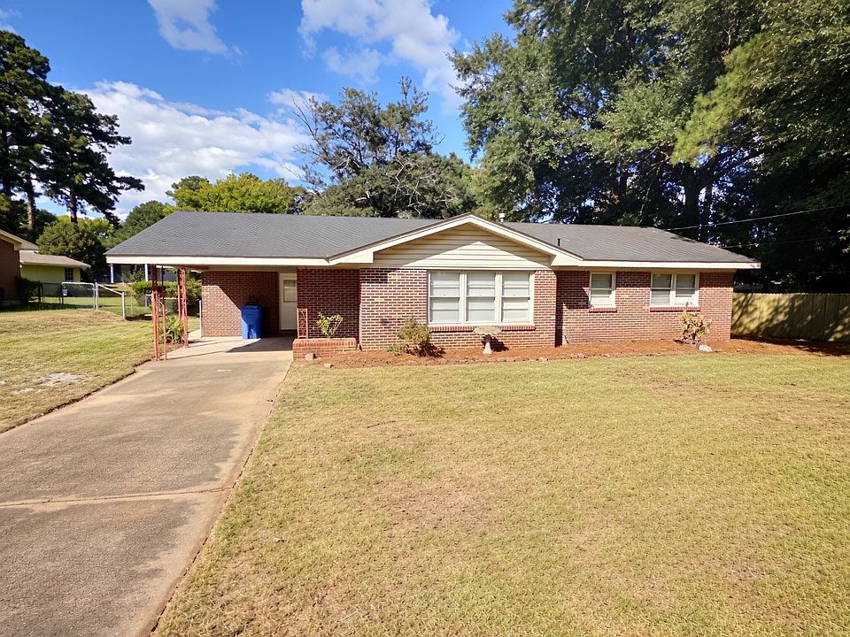 1st image of 104 Tew Ct