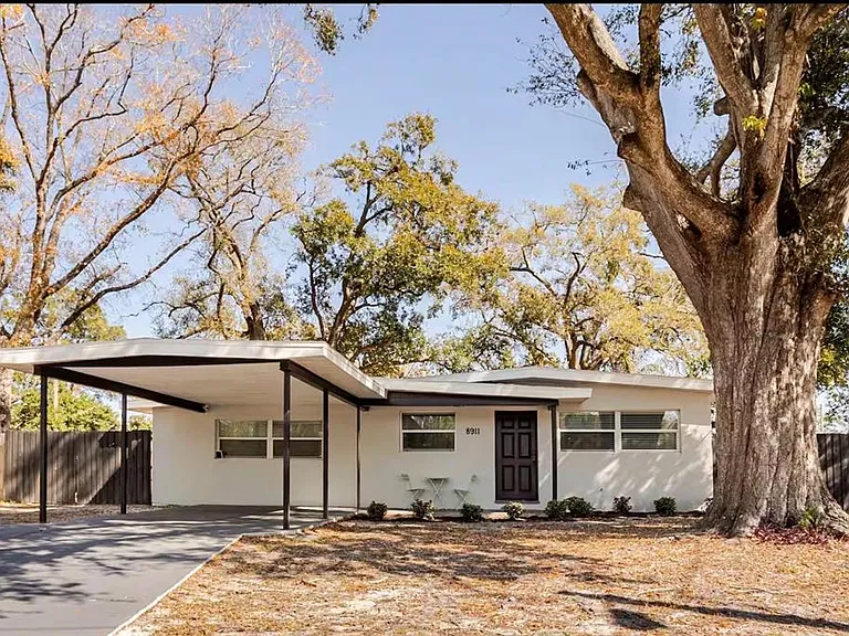 8911 Oren Ave — Photo 1