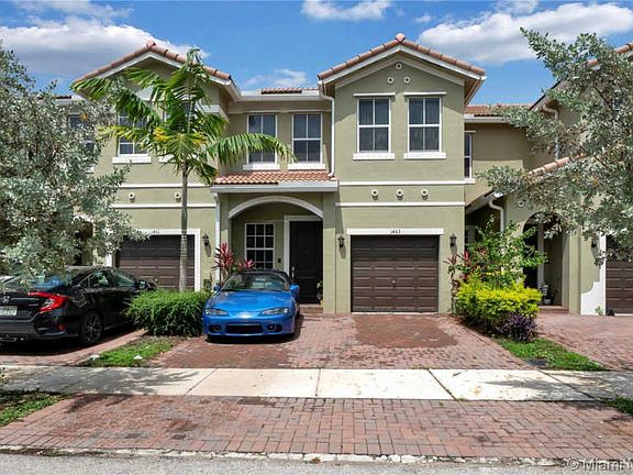 2nd image of 1463 SE 26th Ave #1463