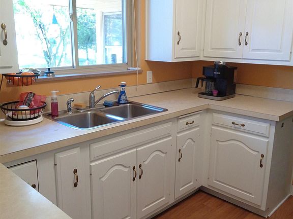 4th image of 4218 N Wayside Dr