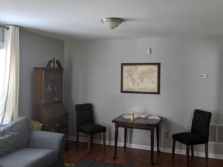 924 Smith St SW — Photo 10