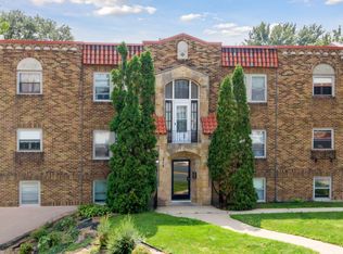 315 3rd St N APT L, South Saint Paul, MN 55075