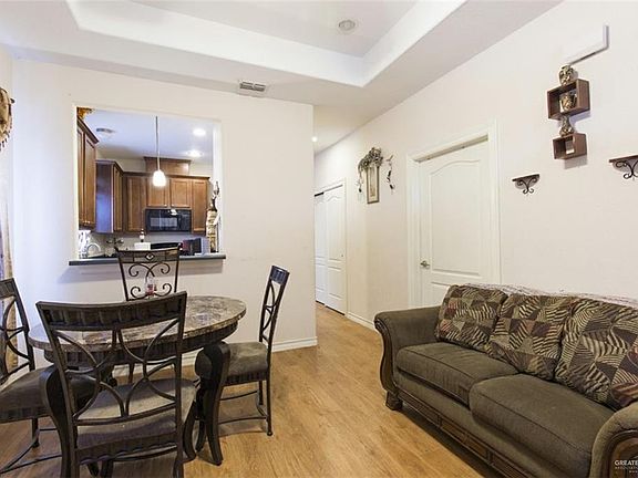 2nd image of 309 E Saint Anne Dr