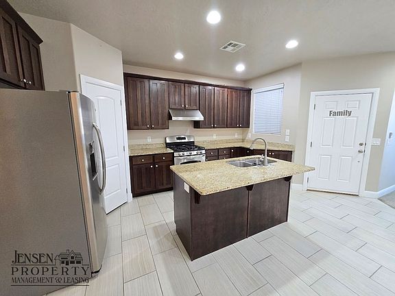 5th image of 3439 S Barcelona Dr Unit 85
