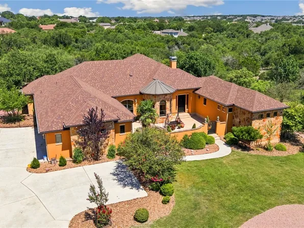 1216 Porto Point, New Braunfels, TX 78132