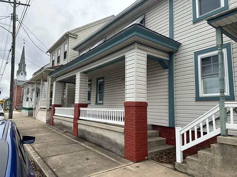 129 E Market St — Photo 17