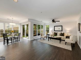 2826 Emma Lee St APT 102, Falls Church, VA 22042